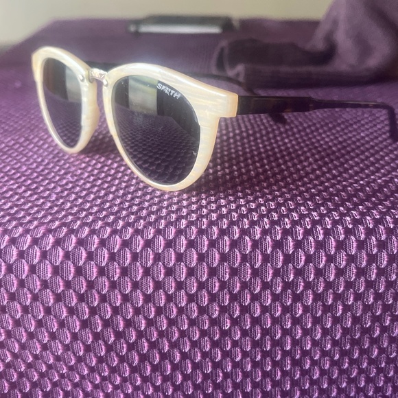 Vintage smith sunglasses - Picture 1 of 4